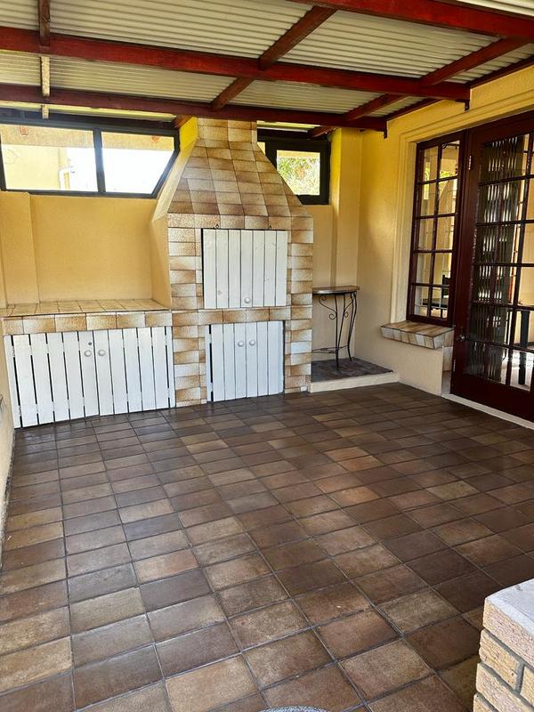 To Let 2 Bedroom Property for Rent in Ferndale Western Cape
